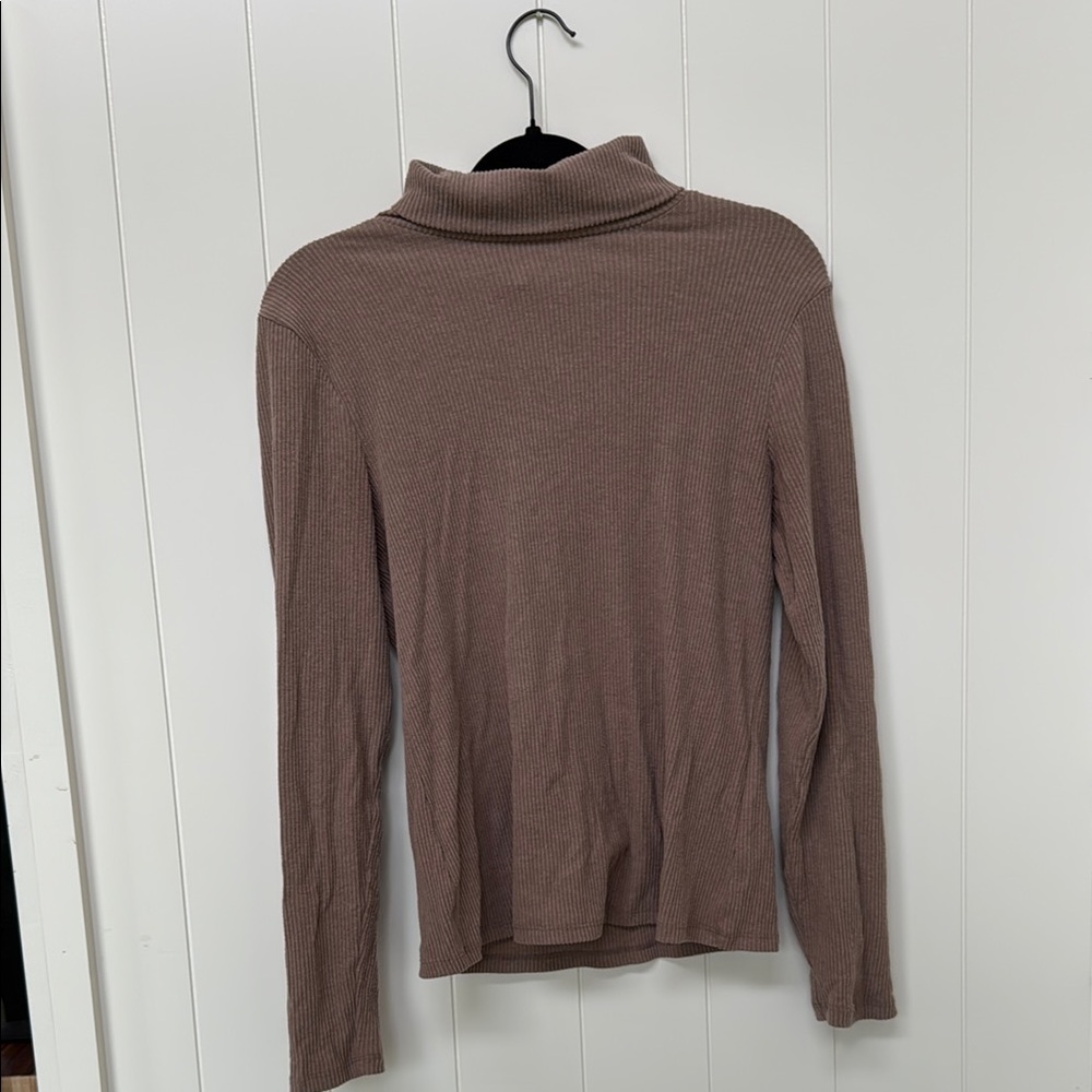 Old Navy Brown Turtleneck Sweater